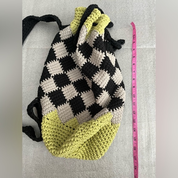 Handmade Crochet Black Gray Checkered WMN Shoulder Bag Green Accent - Picture 2 of 6
